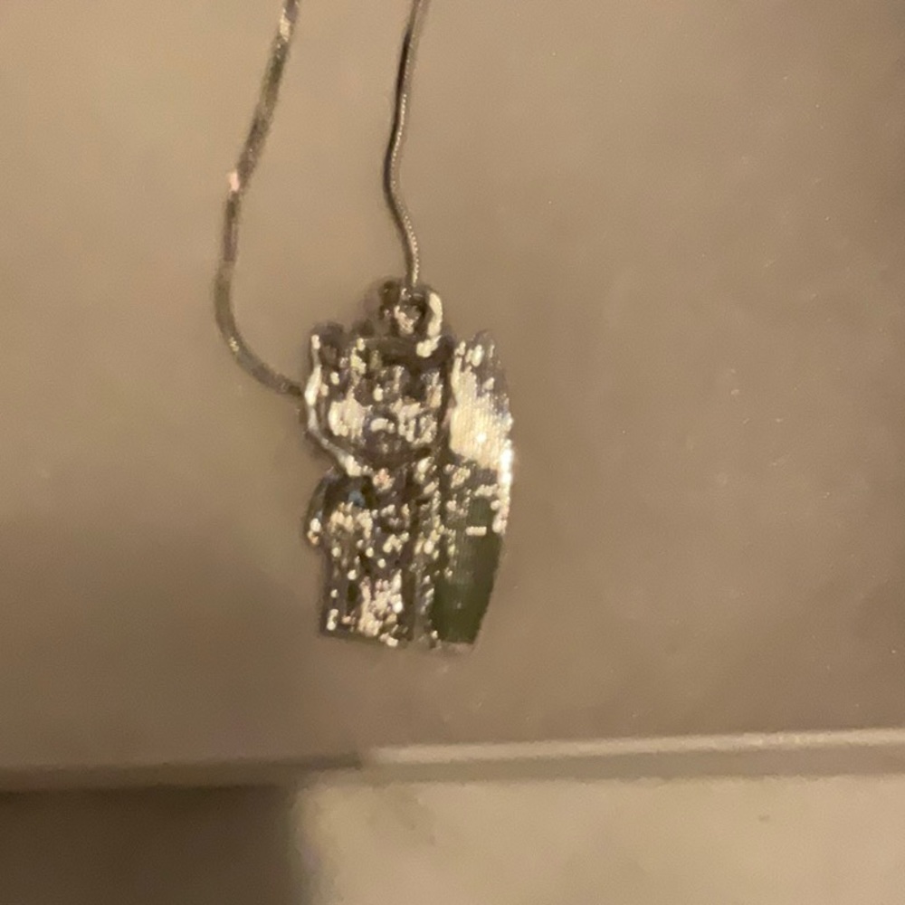 Hello Kitty Hawaiian surfboard necklace NWOT - Picture 3 of 3